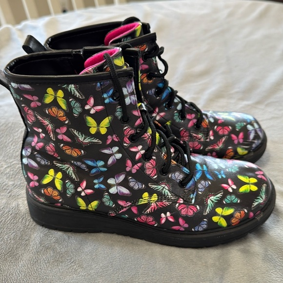 Sketchers Colorful Butterfly Lace Up Easy Side Zip Girls Gravlen Squad Boots 4.5 - Picture 1 of 11